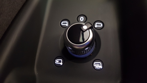 A4 B9 8W Beifahrerspiegelabsenkung 2