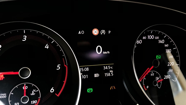 VW Arteon Verkehrszeichenerkennung 1