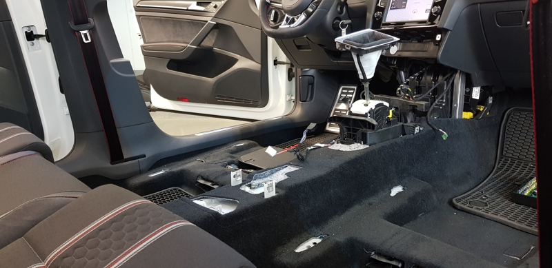 golf 7 clubsport mittelarmlehne 01