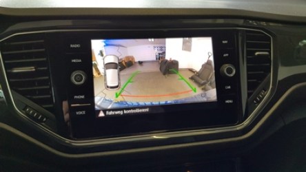 VW-T-Roc-Rückfahrkamera-2