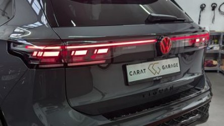 VW-Volkswagen-Tiguan-3-III-beleuchtetes-Emblem-hinten_2