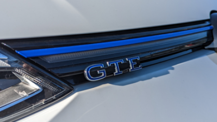 VW_Golf_8_CD_VIII_Kühlergrill_GTE9