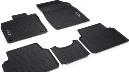 Volkswagen_VW_ID3_Allwetter_Fußmatte_Gummi_2